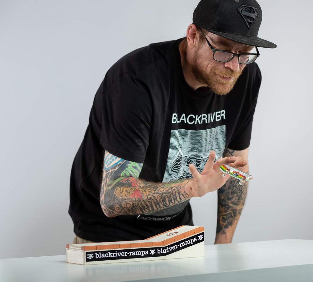 00873-kickflip-blackriver-0721_1280x1280.jpg